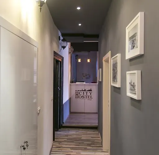 特罗吉尔城市旅舍 旅馆